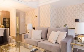 Julio Antonio Apartment Center